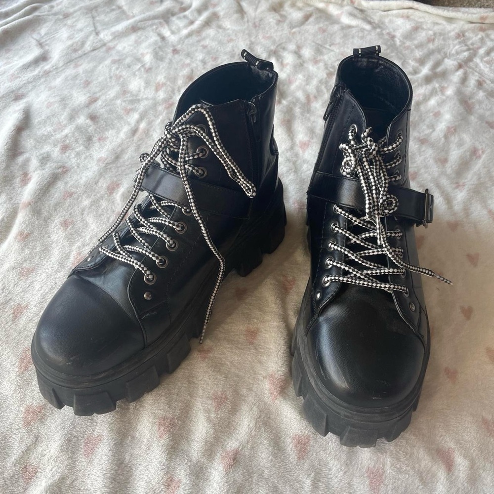 Black Platform Boots
